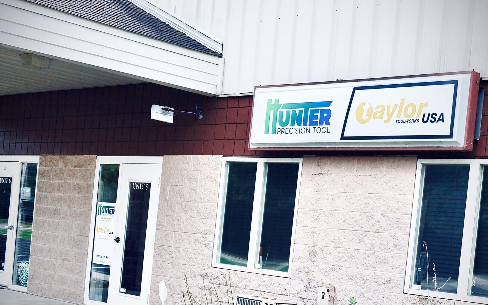 HUNTER PRECISION TOOL BUILDS FOUNDATION ON PRECISION GROUND SAW BLADES